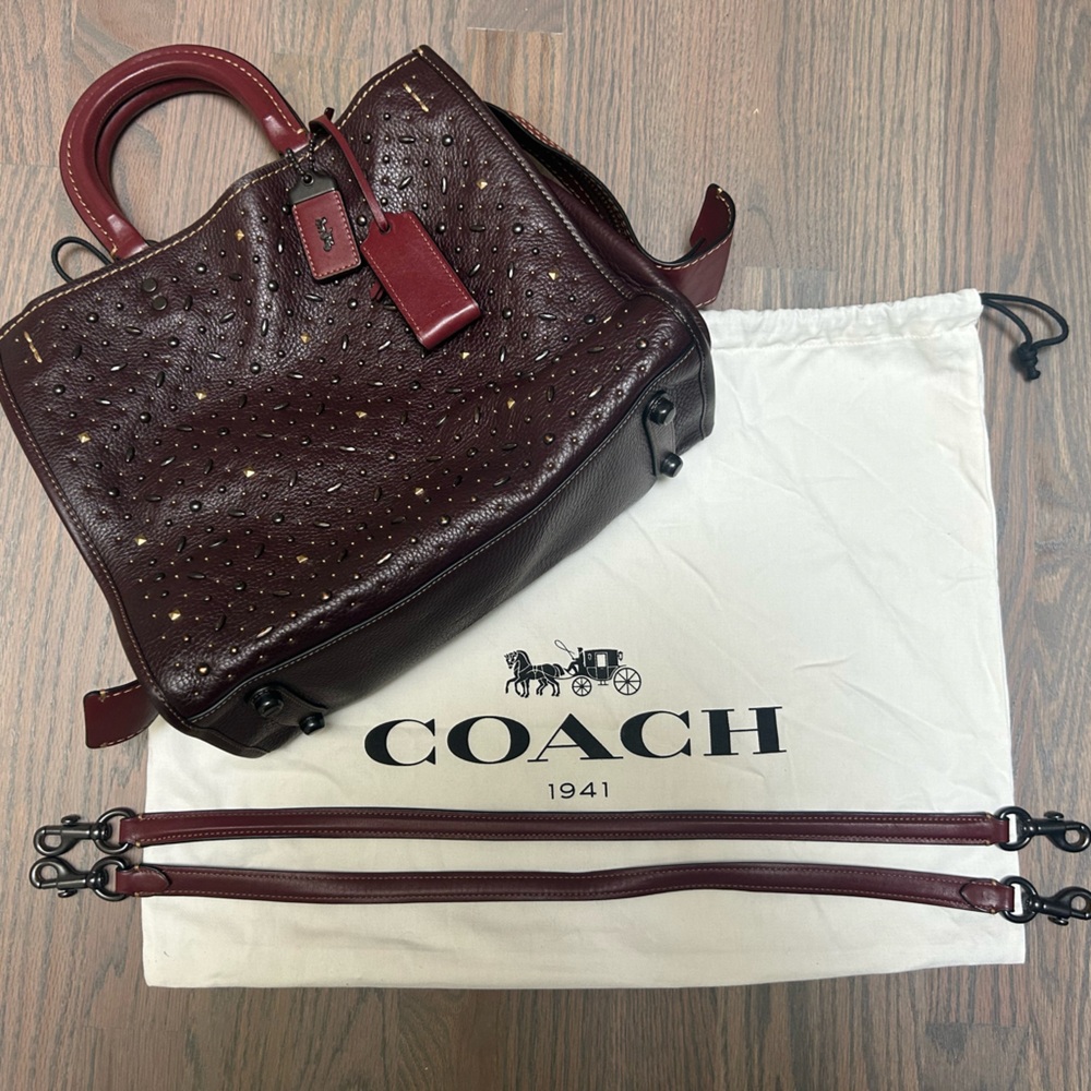 Vintage Coach 1941, Rogue 30 Purse